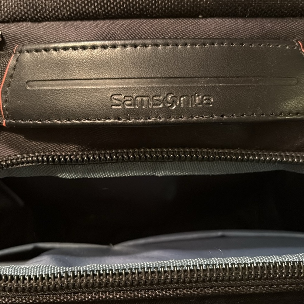 Samsonite pro Slim Backpack - New, no tags - Picture 7 of 9